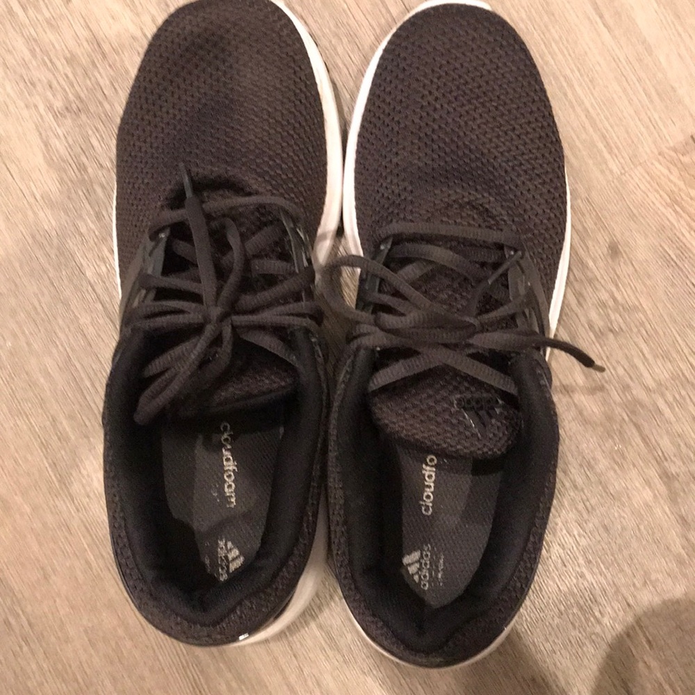 Men’s Adidas shoe